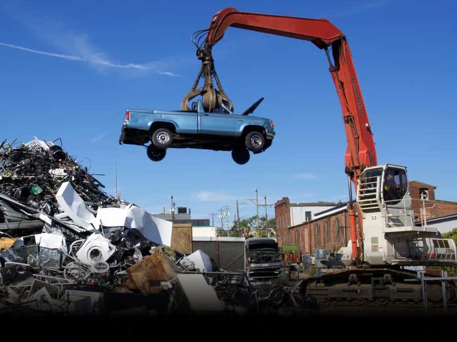 Vehicle and heavy equipment scrap buying in UAE